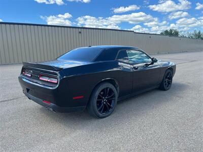 2017 Dodge Challenger SXT Plus  Blacktop - Photo 8 - St Albert, AB T8N 3Z7