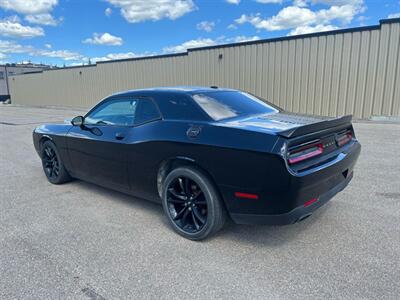 2017 Dodge Challenger SXT Plus  Blacktop - Photo 6 - St Albert, AB T8N 3Z7