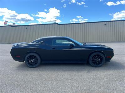 2017 Dodge Challenger SXT Plus  Blacktop - Photo 4 - St Albert, AB T8N 3Z7