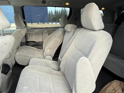 2019 Toyota Sienna LE  8-Passenger - Photo 11 - Edmonton, AB T5L 2J7