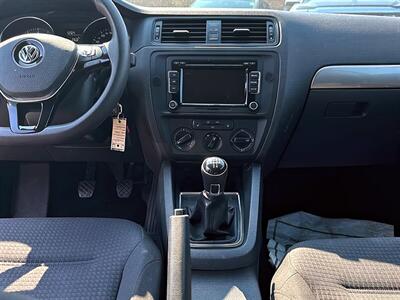 2015 Volkswagen Jetta 2.0 Trendline   - Photo 8 - Edmonton, AB T5L 2J7