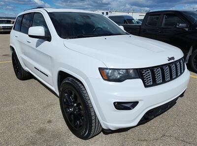 2021 Jeep Grand Cherokee Altitude   - Photo 3 - St Albert, AB T8N 3Z7