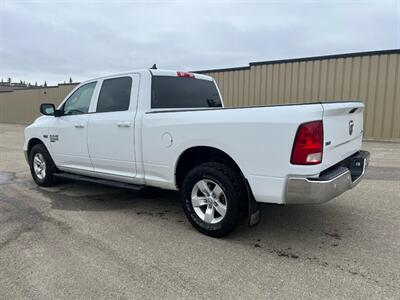 2022 RAM 1500 SLT  4x4 - Photo 8 - St Albert, AB T8N 3Z7