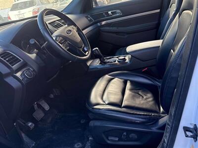 2019 Ford Explorer XLT  AWD - Photo 8 - Edmonton, AB T5L 2J7