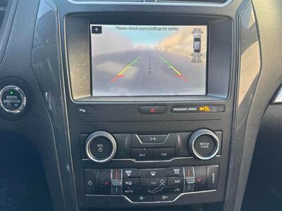 2019 Ford Explorer XLT  AWD - Photo 9 - Edmonton, AB T5L 2J7
