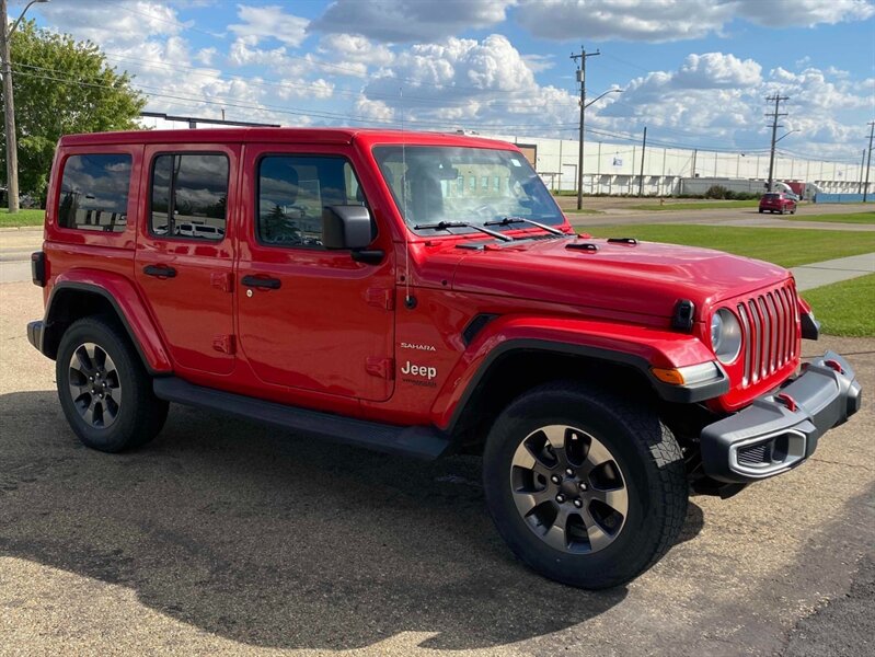 2018 Jeep Wrangler Unlimited Sahara 4x4 - Photo 3 - Edmonton, AB T5L 2J7