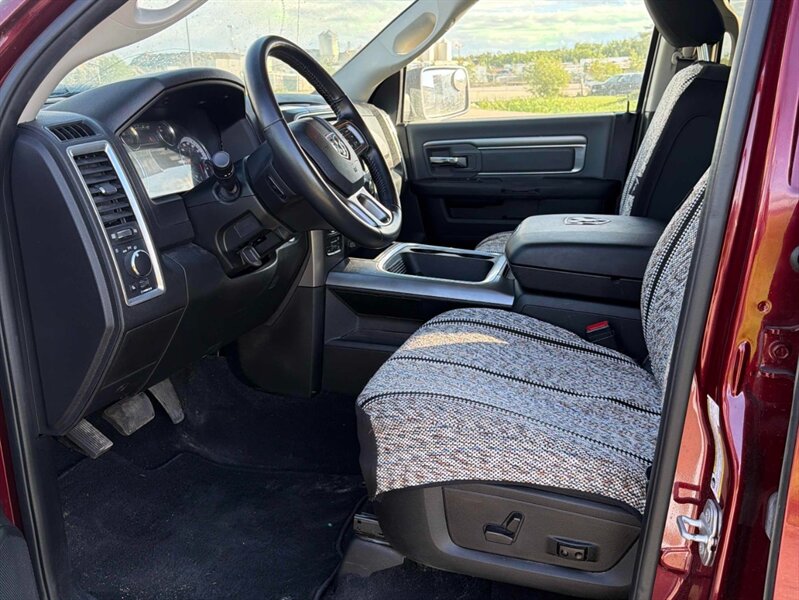 2021 RAM 1500 Classic SLT 4x4 - Photo 8 - St Albert, AB T8N 3Z7