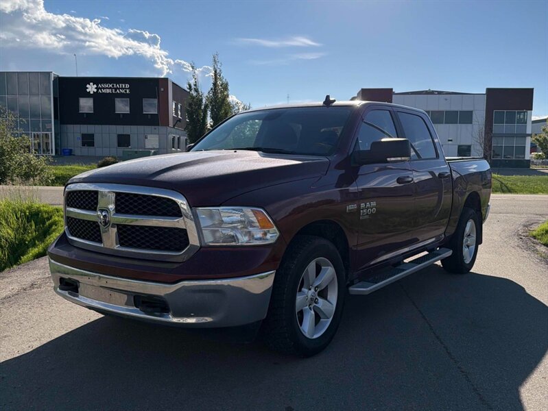 2021 RAM 1500 Classic SLT  4x4 - Photo 1 - St Albert, AB T8N 3Z7