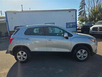 2019 Chevrolet Trax LS AWD - Photo 4 - St Albert, AB T8N 3Z7