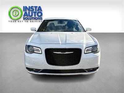 2018 Chrysler 300 Series S   - Photo 4 - Acheson, AB T7X 5A3