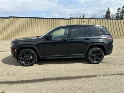 2024 Jeep Grand Cherokee Limited 4x4 - Photo 2 - St Albert, AB T8N 3Z7