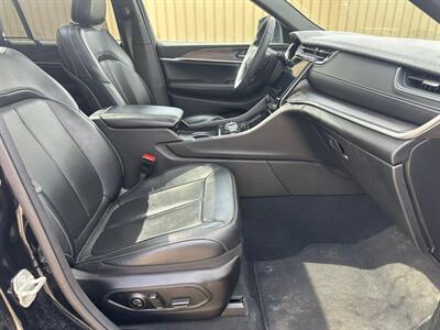 2024 Jeep Grand Cherokee Limited 4x4 - Photo 17 - St Albert, AB T8N 3Z7