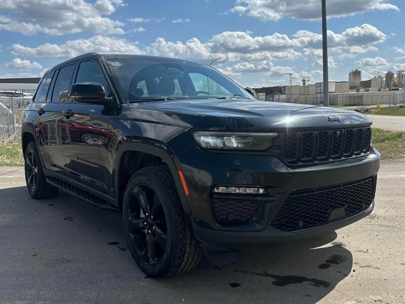 2024 Jeep Grand Cherokee Limited   - Photo 1 - Edmonton, AB T5L 2J7