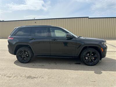 2024 Jeep Grand Cherokee Limited 4x4 - Photo 5 - St Albert, AB T8N 3Z7