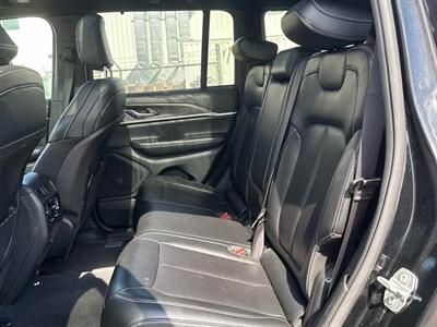 2024 Jeep Grand Cherokee Limited - Photo 12 - Edmonton, AB T5L 2J7