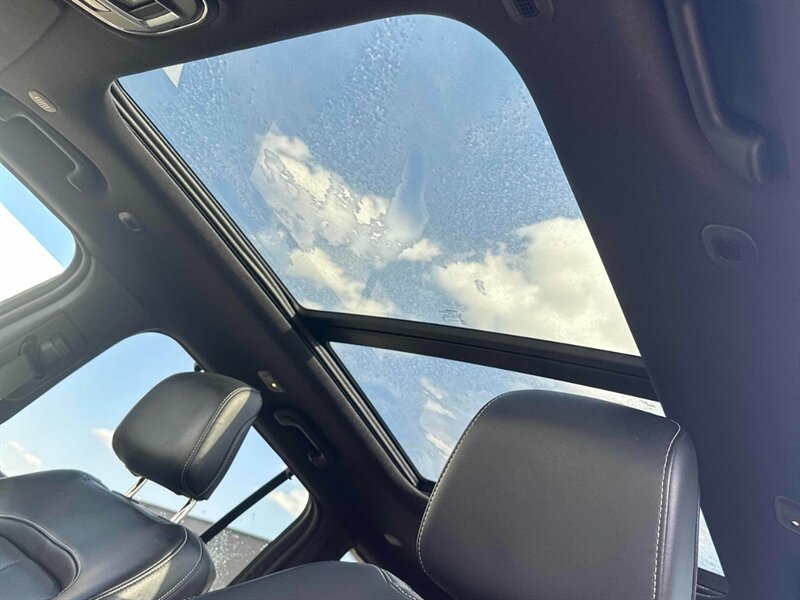2024 Jeep Grand Cherokee Limited - Photo 17 - Edmonton, AB T5L 2J7