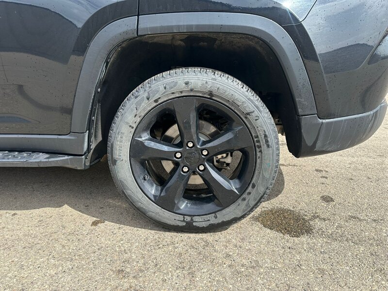 2024 Jeep Grand Cherokee Limited 4x4 - Photo 19 - St Albert, AB T8N 3Z7