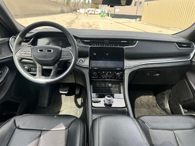 2024 Jeep Grand Cherokee Limited 4x4 - Photo 9 - St Albert, AB T8N 3Z7