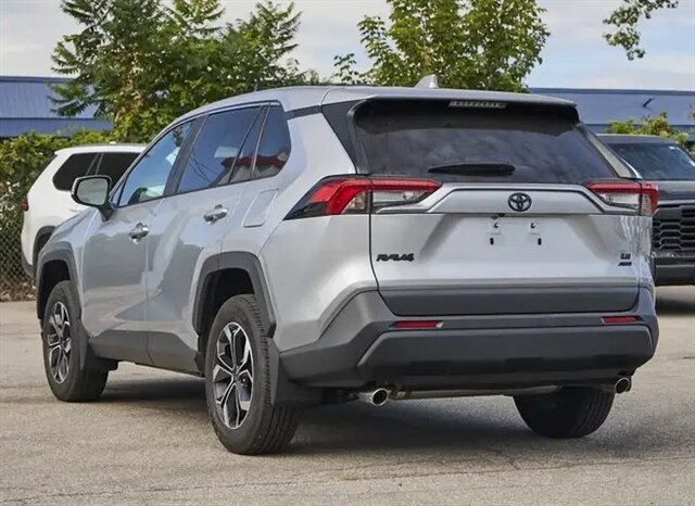 2025 Toyota RAV4 LE AWD - Photo 4 - St Albert, AB T8N 3Z7