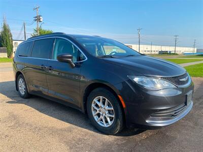 2019 Chrysler Pacifica Touring - Photo 3 - Edmonton, AB T5L 2J7