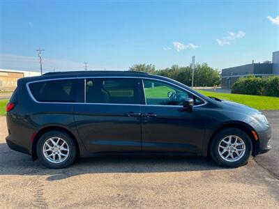2019 Chrysler Pacifica Touring - Photo 7 - Edmonton, AB T5L 2J7