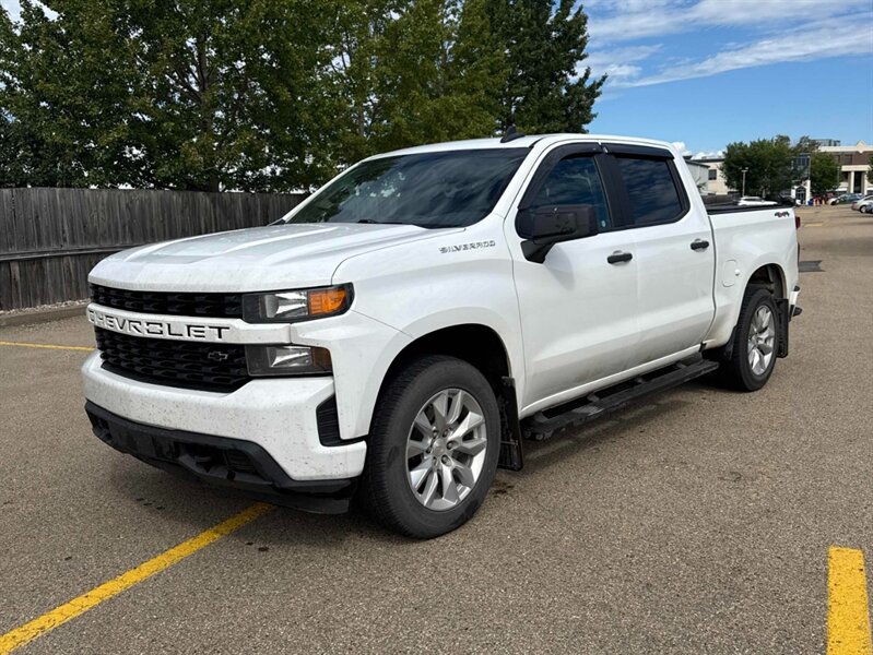 2022 Chevrolet Silverado 1500 Limited Custom  4X4 - Photo 1 - Edmonton, AB T5L 2J7