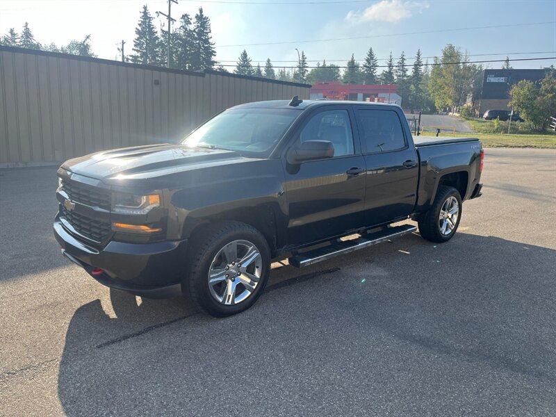 2018 Chevrolet Silverado 1500 Custom 4x4 - Photo 1 - St Albert, AB T8N 3Z7