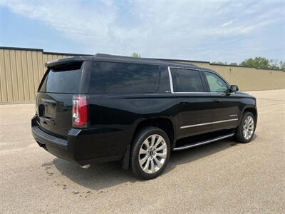 2020 GMC Yukon XL SLT  4x4 - Photo 8 - St Albert, AB T8N 3Z7