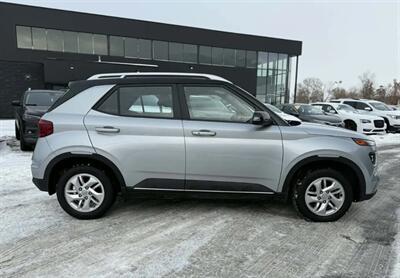 2024 Hyundai VENUE Preferred   - Photo 6 - St Albert, AB T8N 3Z7