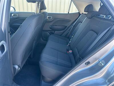 2024 Hyundai VENUE Preferred   - Photo 16 - St Albert, AB T8N 3Z7