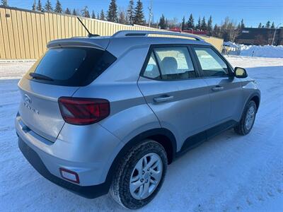2024 Hyundai VENUE Preferred   - Photo 8 - St Albert, AB T8N 3Z7