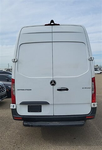 2023 Mercedes-Benz Sprinter 2500 CARGO VAN HIGH ROOF - Photo 5 - Edmonton, AB T5L 2J7