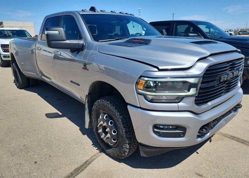 2023 RAM 3500 Laramie Dually 6.7L Diesel Turbo V6 - Photo 2 - Edmonton, AB T5L 2J7