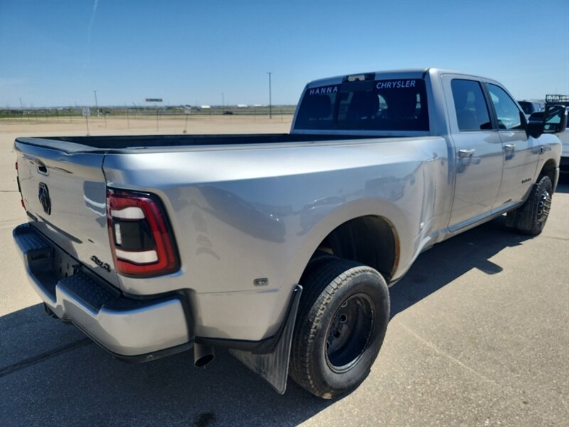2023 RAM 3500 Laramie Dually 6.7L Diesel Turbo V6 - Photo 3 - Edmonton, AB T5L 2J7