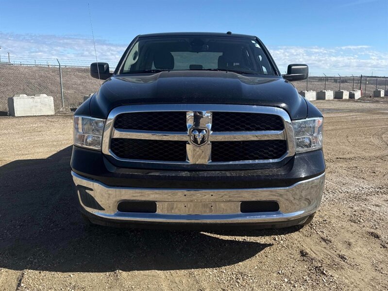 2023 RAM 1500 Classic SLT 4X4 - Photo 3 - Edmonton, AB T5L 2J7