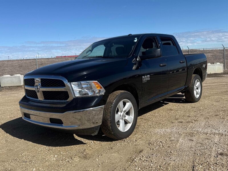 2023 RAM 1500 Classic SLT 4X4   - Photo 1 - Edmonton, AB T5L 2J7