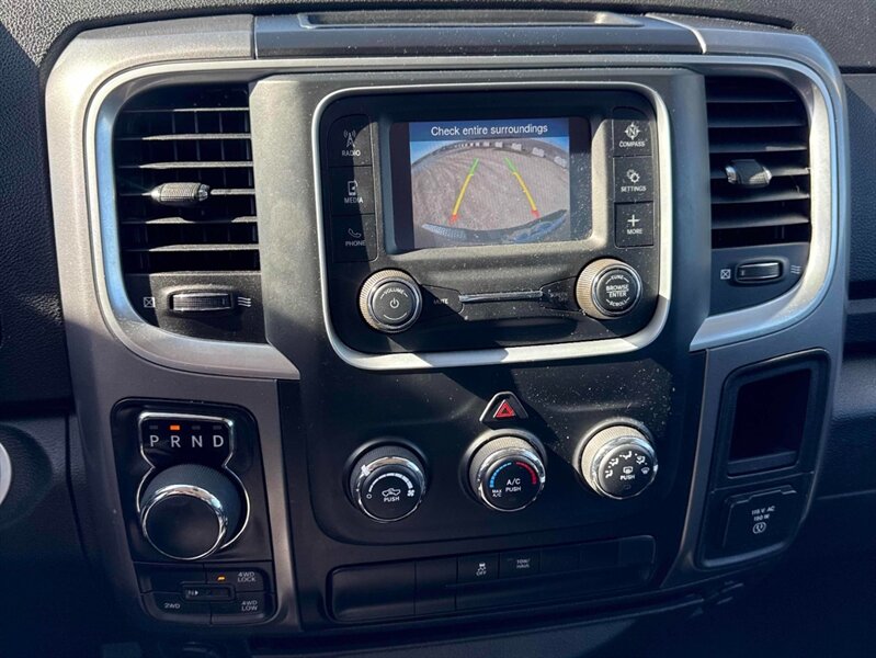 2023 RAM 1500 Classic SLT 4X4 - Photo 13 - Edmonton, AB T5L 2J7