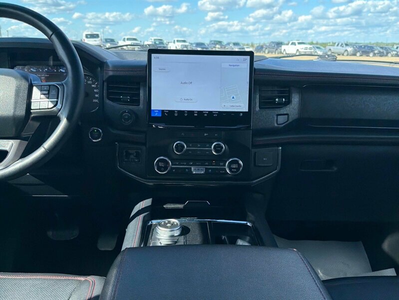 2023 Ford Expedition MAX Limited 4x4 - Photo 12 - St Albert, AB T8N 3Z7