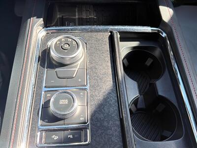 2023 Ford Expedition MAX Limited 4x4 - Photo 16 - St Albert, AB T8N 3Z7