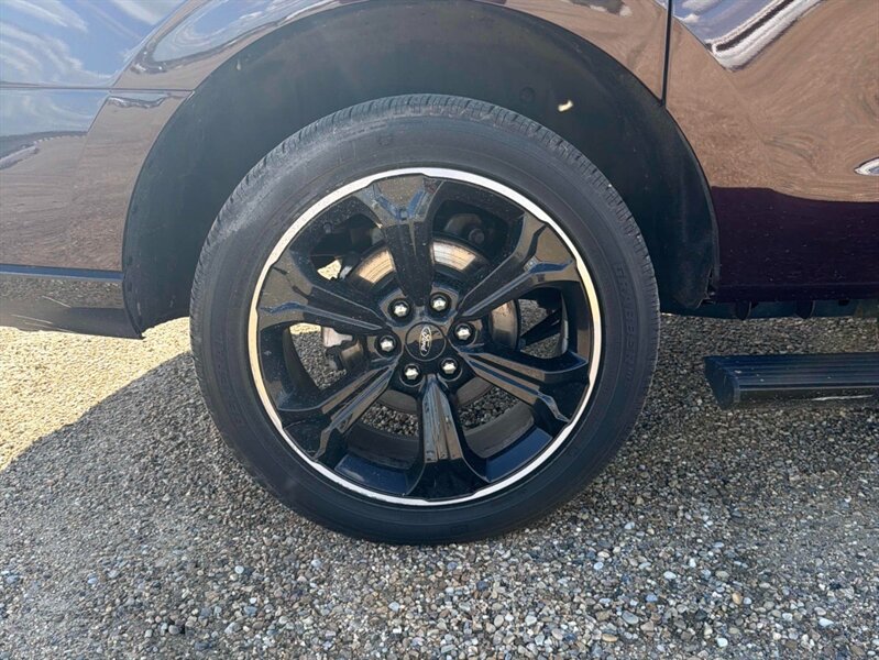 2023 Ford Expedition MAX Limited 4x4 - Photo 20 - St Albert, AB T8N 3Z7