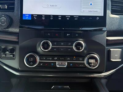 2023 Ford Expedition MAX Limited 4x4 - Photo 14 - St Albert, AB T8N 3Z7
