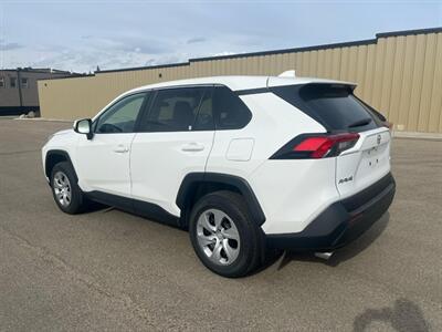 2024 Toyota RAV4 LE  AWD - Photo 6 - St Albert, AB T8N 3Z7