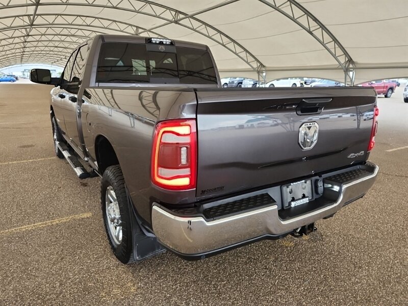2020 RAM 3500 Tradesman CrewCab Diesel 4x4 Truck - Photo 3 - St Albert, AB T8N 3Z7