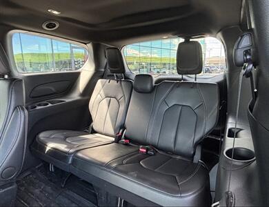 2024 Chrysler Pacifica Touring L Sunroof S package   - Photo 25 - St Albert, AB T8N 3Z7