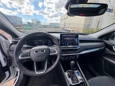 2024 Jeep Compass Trailhawk 2.0L Turbo I4   - Photo 9 - Edmonton, AB T5L 2J7