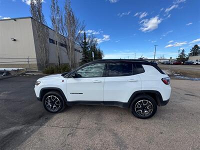 2024 Jeep Compass Trailhawk 2.0L Turbo I4   - Photo 2 - Edmonton, AB T5L 2J7
