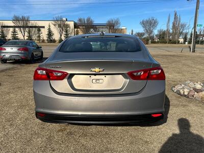 2017 Chevrolet Malibu LT   - Photo 6 - Edmonton, AB T5L 2J7