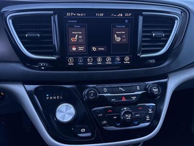 2018 Chrysler Pacifica Touring L Plus 3.6L 6cyl   - Photo 14 - Edmonton, AB T5L 2J7
