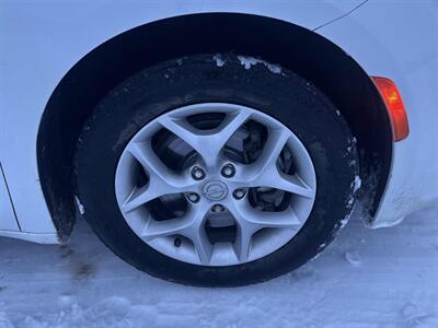 2018 Chrysler Pacifica Touring L Plus 3.6L 6cyl   - Photo 16 - Edmonton, AB T5L 2J7