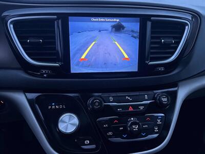 2018 Chrysler Pacifica Touring L Plus 3.6L 6cyl   - Photo 15 - Edmonton, AB T5L 2J7